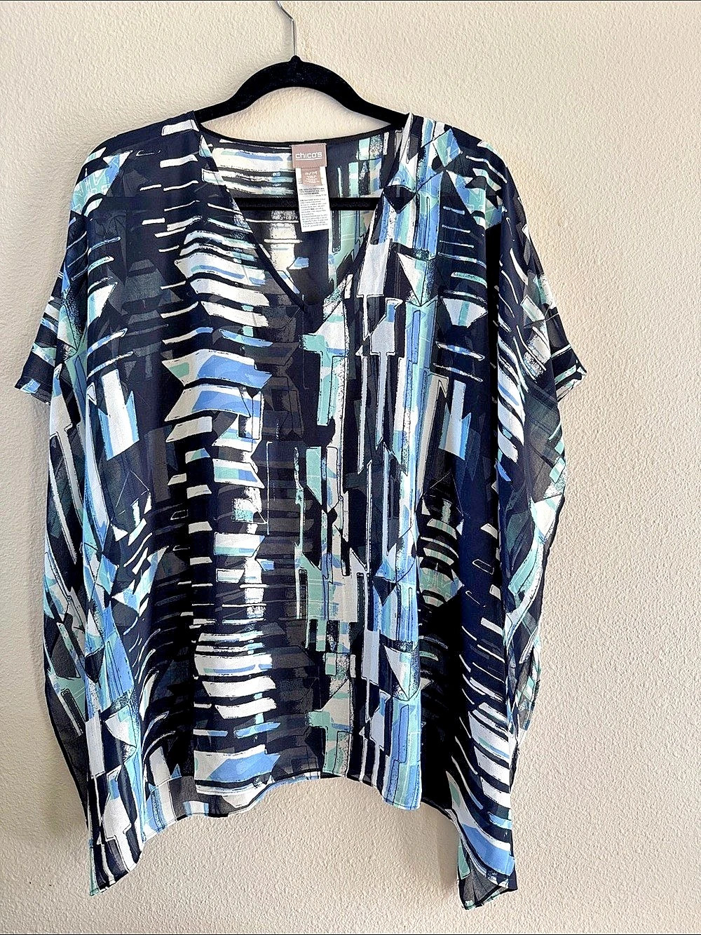 Chico's Abstract Print Blouse in Black & Blue Size S/M